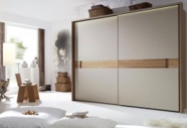 stylish-wardrobe-design-with-modern-sliding-doors-for-minimalist-bedroom-ideas-with-unique-wallpaper